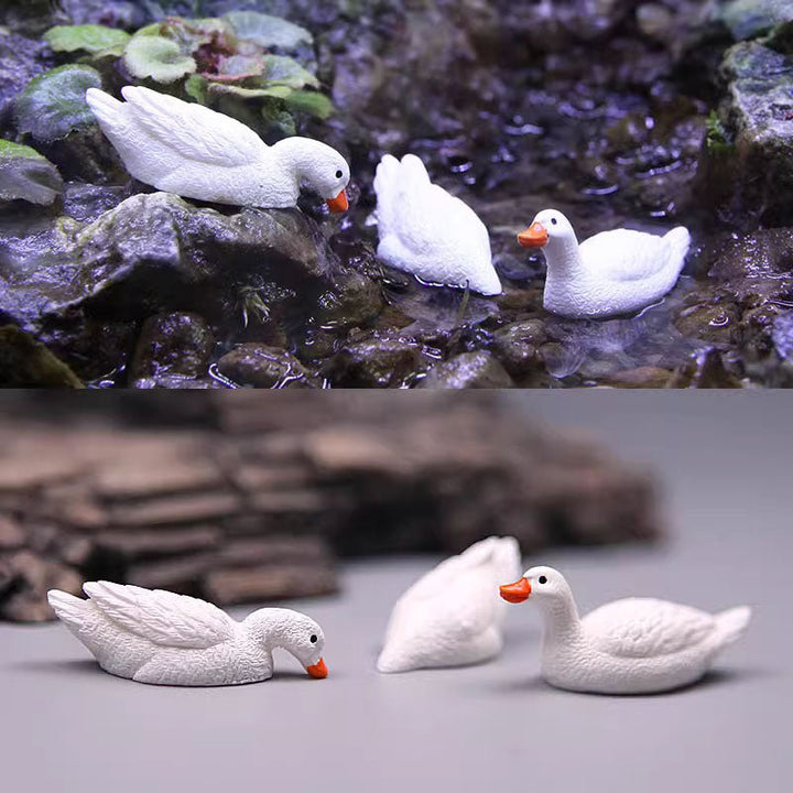 Mini Set of 3 Ducks (White) Ornaments - Castle Dawn Aquatics