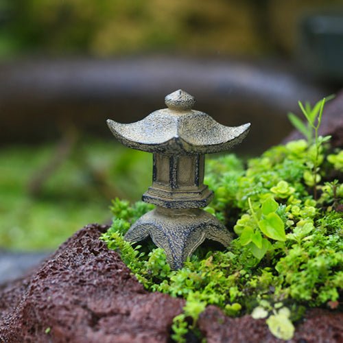 Stone Pagoda Lantern - Castle Dawn Aquatics